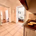 Mitteleuropa Private Parking Apartment *