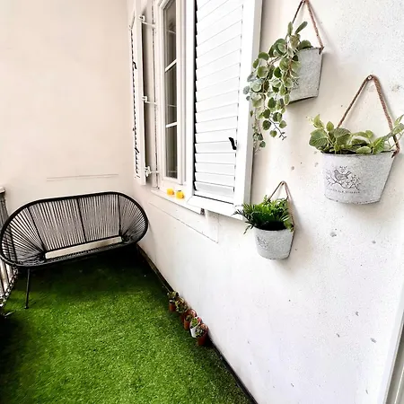 شقة Mitteleuropa Private Parking