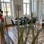 Mitteleuropa Private Parking 公寓 *