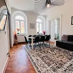 Mitteleuropa Private Parking * 的里雅斯特