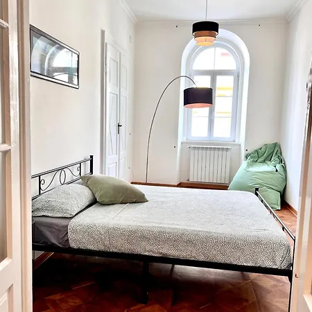 Mitteleuropa Private Parking Apartament *