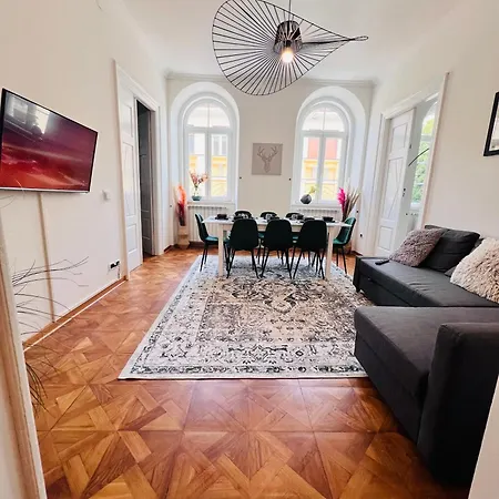 Appartamento Mitteleuropa Private Parking Trieste