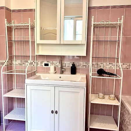 Apartment Mitteleuropa Private Parking