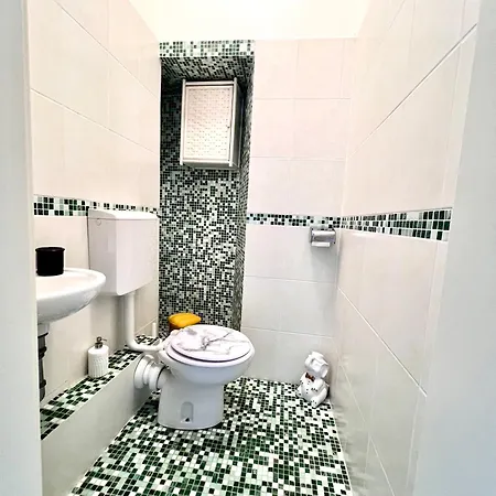 Mitteleuropa Private Parking Apartament Triest