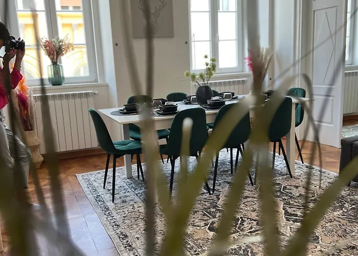 Mitteleuropa Private Parking Apartment *