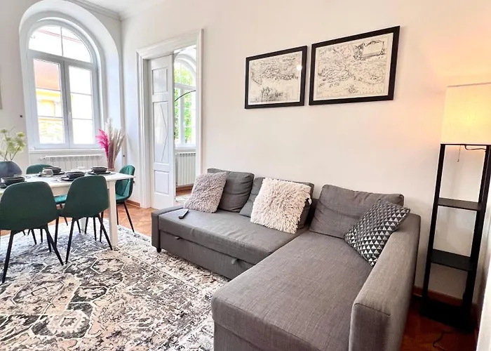 Mitteleuropa Private Parking * Trieste