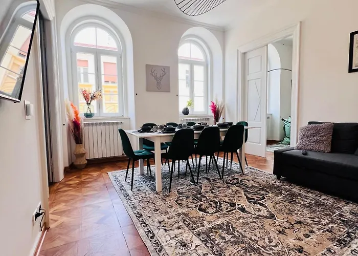 Mitteleuropa Private Parking * Trieste