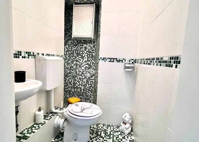 Mitteleuropa Private Parking Apartment Trieste